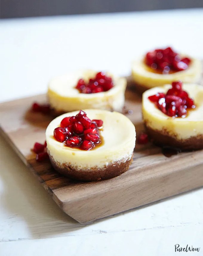 easy snacks to make at home: mini yogurt cheesecakes