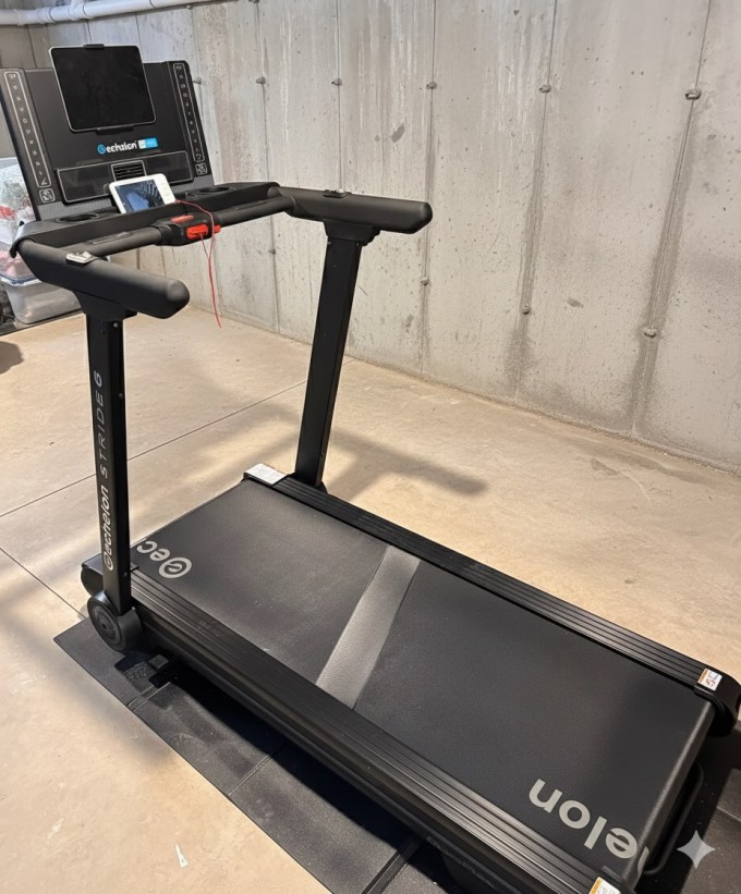 echelon-stride-6-treadmill-review-front