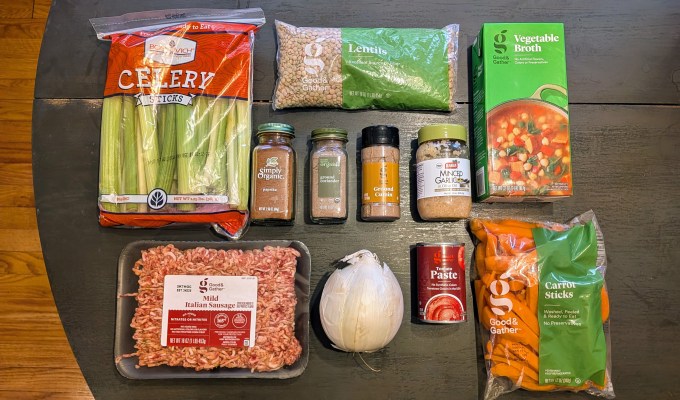 reese witherspoon's slow cooker lentil soup ingredients