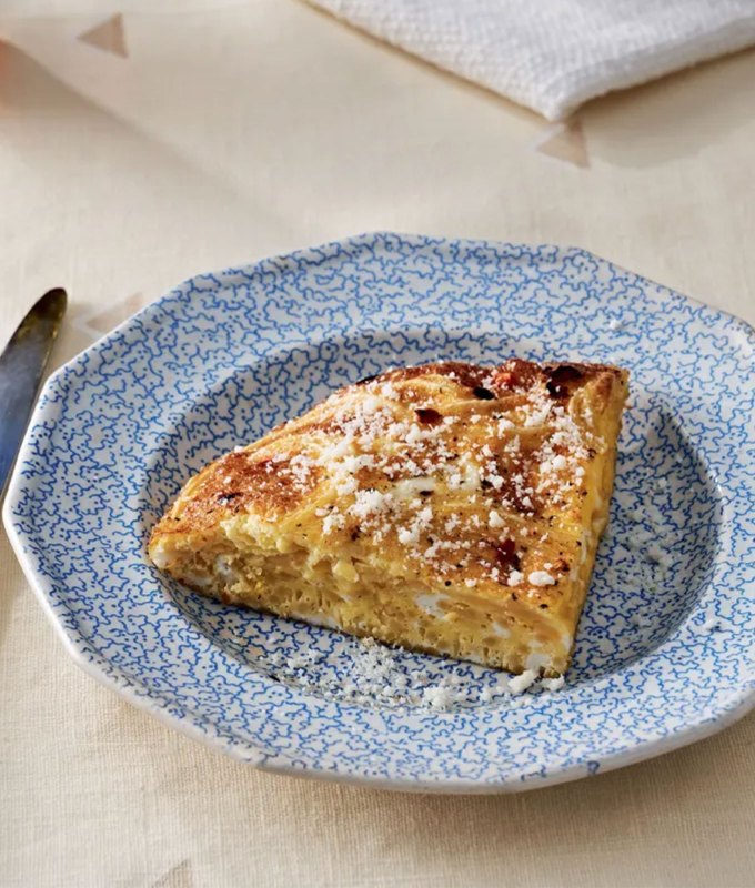 toddler dinner ideas: leftover pasta frittata