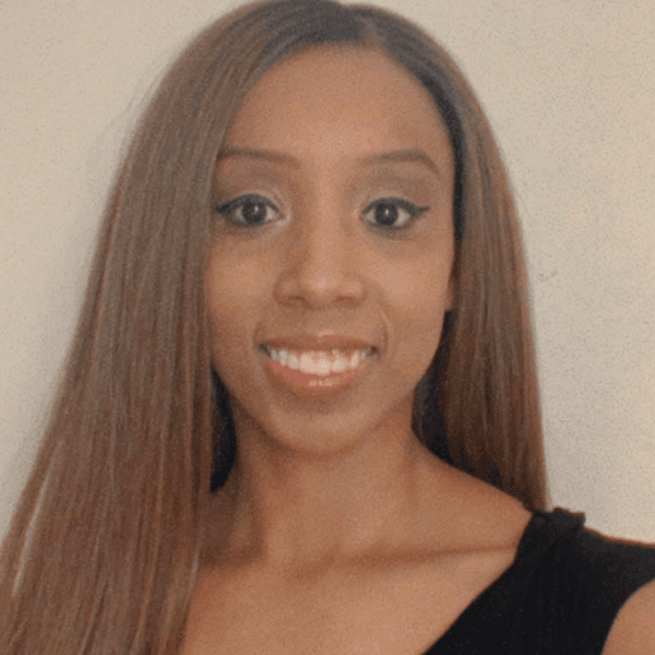 Associate Commerce Strategist